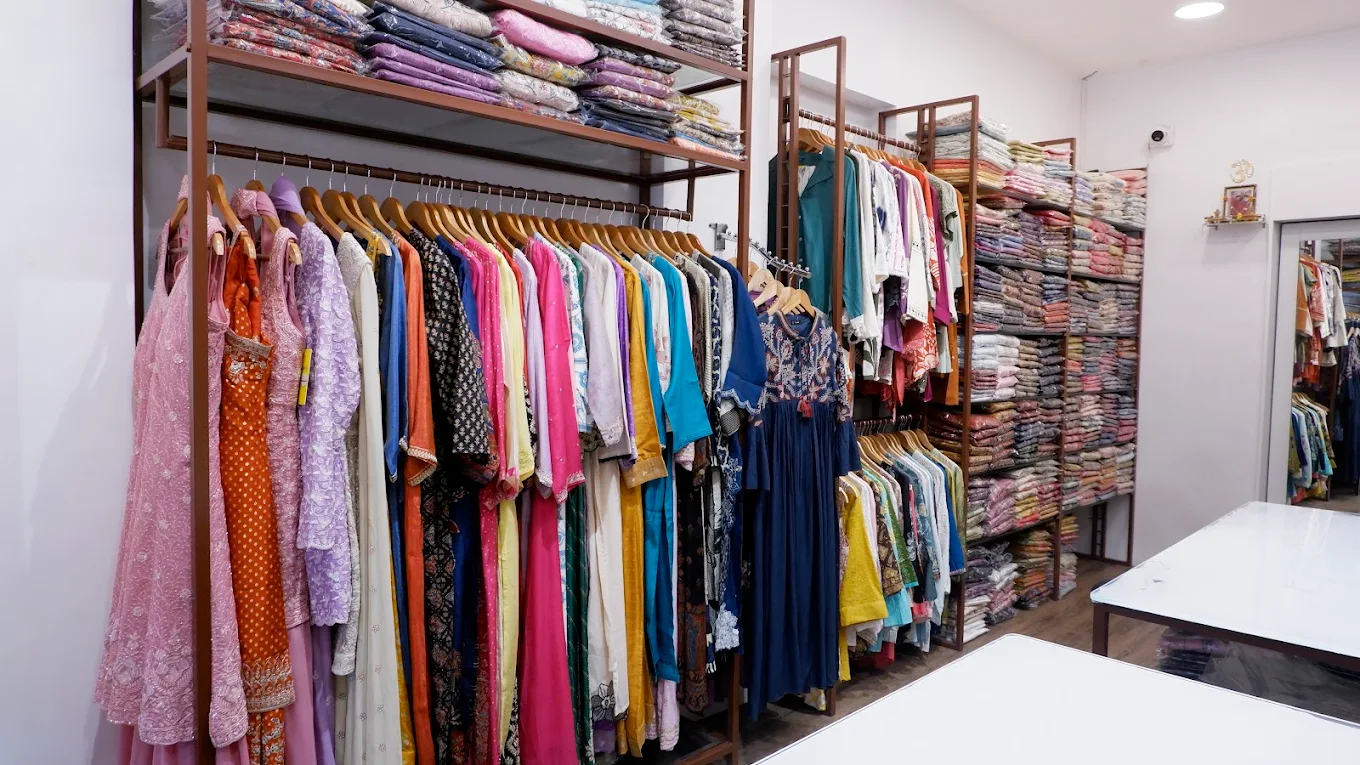 Dresses & Gowns at Yuvee Forever Fashion, Dadar West